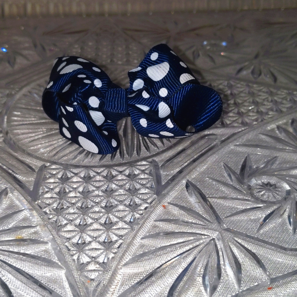 Navy blue and white polkadot hair boy